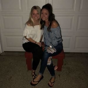 Meet your Posher, Mickie